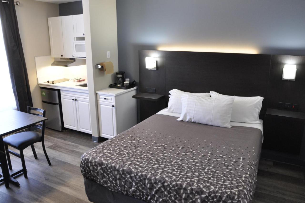 Moonlight Inn And Suites Sudbury Eksteriør billede