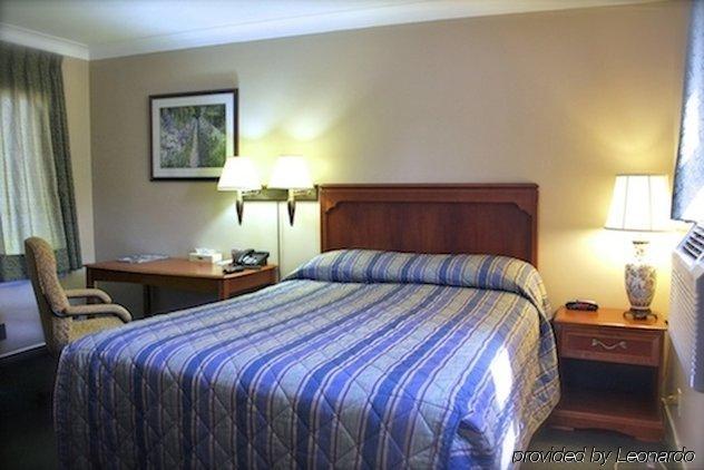 Moonlight Inn And Suites Sudbury Eksteriør billede