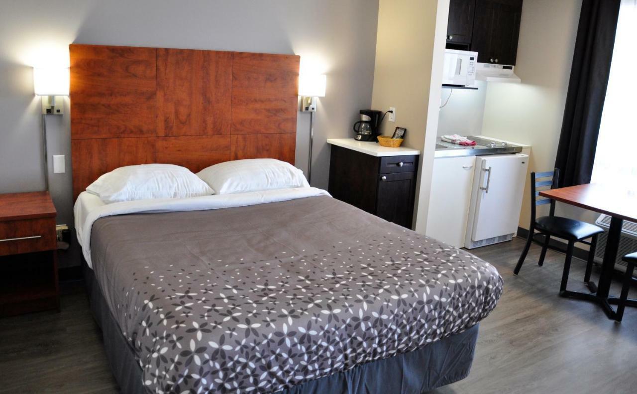 Moonlight Inn And Suites Sudbury Eksteriør billede