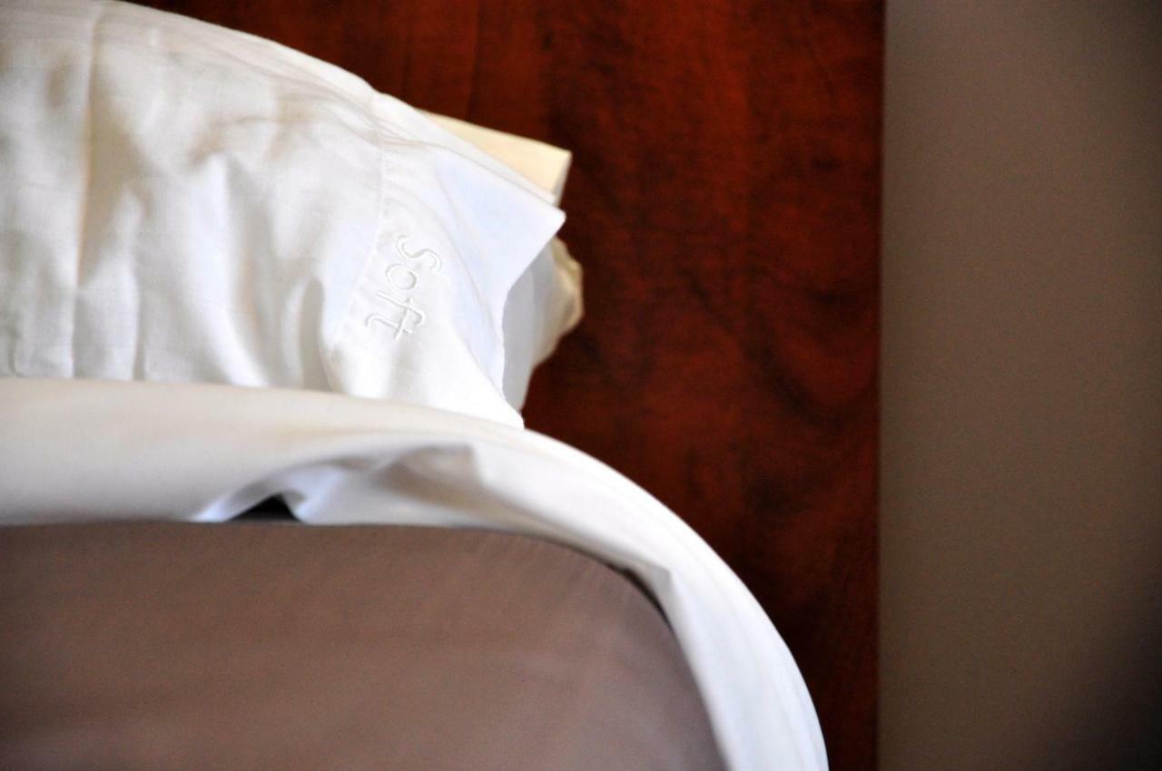 Moonlight Inn And Suites Sudbury Eksteriør billede